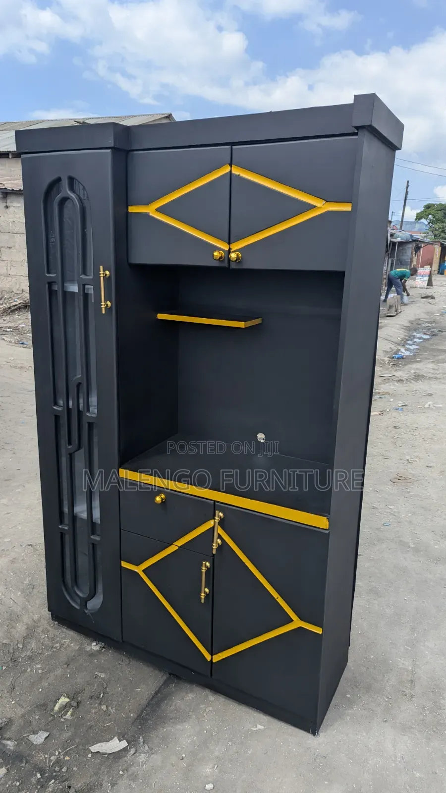 Kitchen Cabinets Milango Mitatu Ina Milango Juu Na Chini