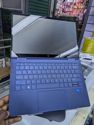 Laptop HP Dragonfly G2 16GB Intel Core i7 SSD 512GB