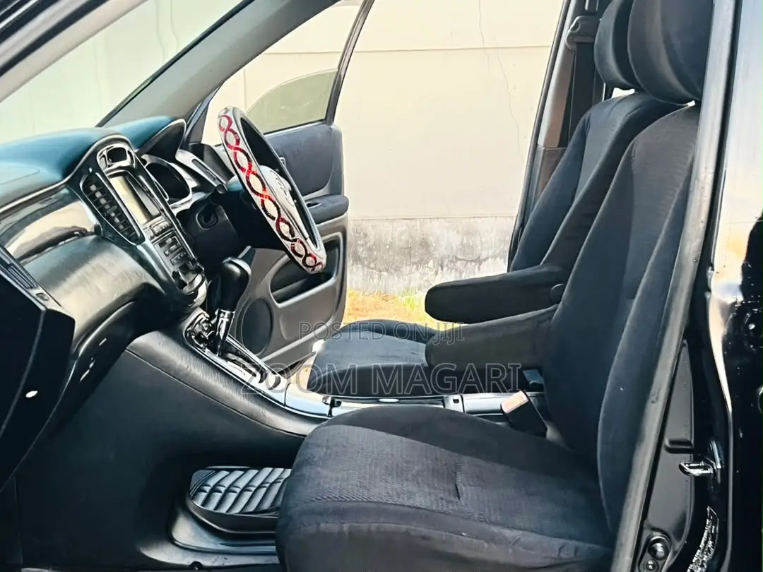 Toyota Kluger 2005 Black