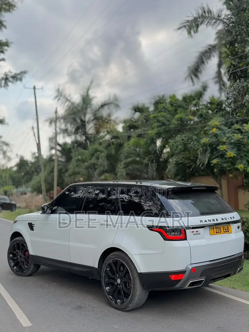 Land Rover Range Rover Sport 2016 White