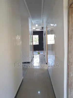 4bdrm House in Nkuhungu Daraja La, Nkungulu for rent