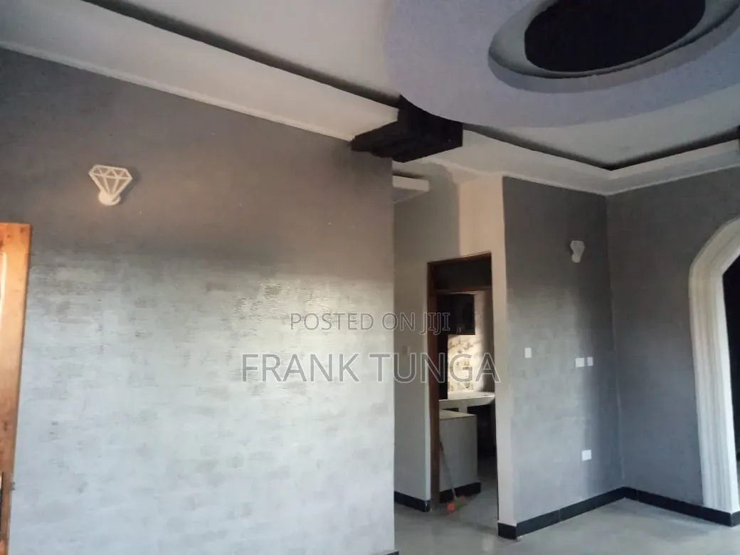 4bdrm House in Nkuhungu Daraja La, Nkungulu for rent