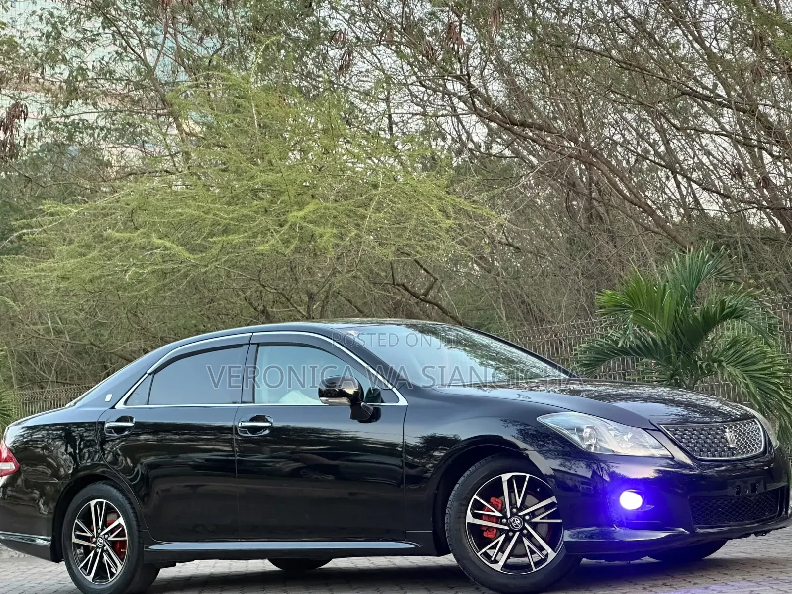 Toyota Crown 2009