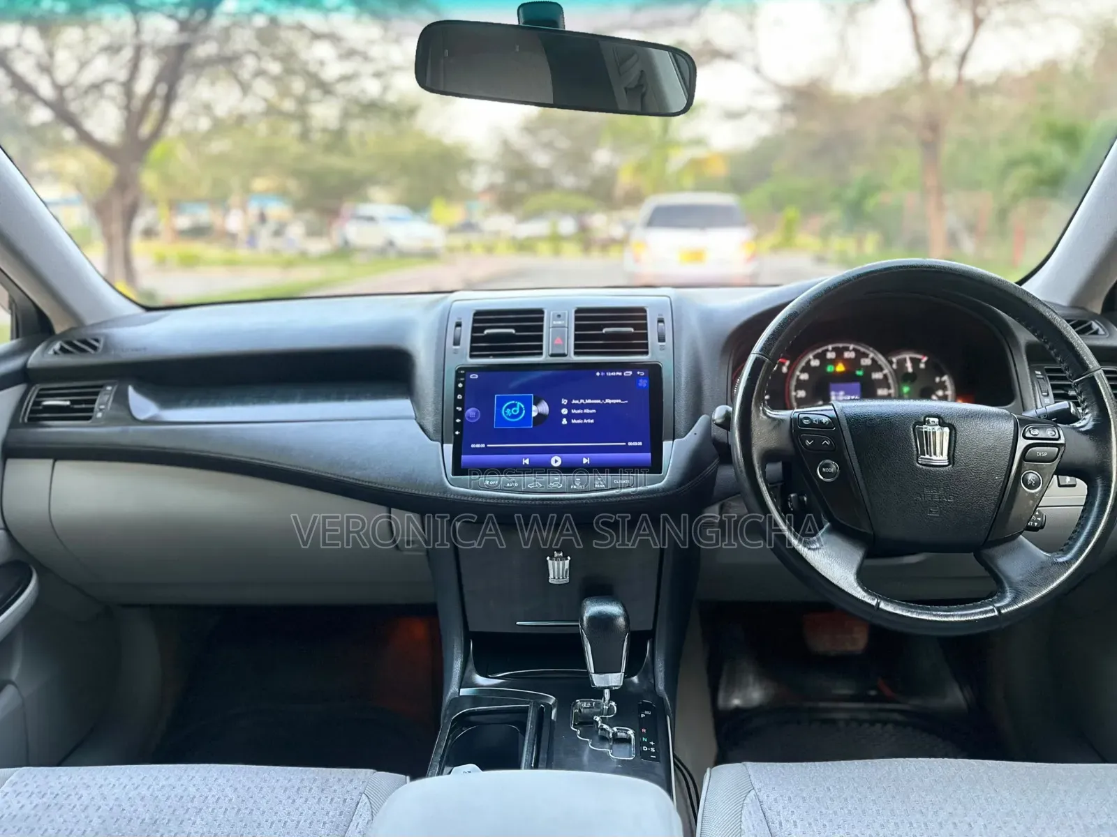 Toyota Crown 2009