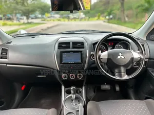 Mitsubishi RVR 2.0 2012 White