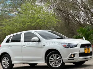 Mitsubishi RVR 2.0 2012 White