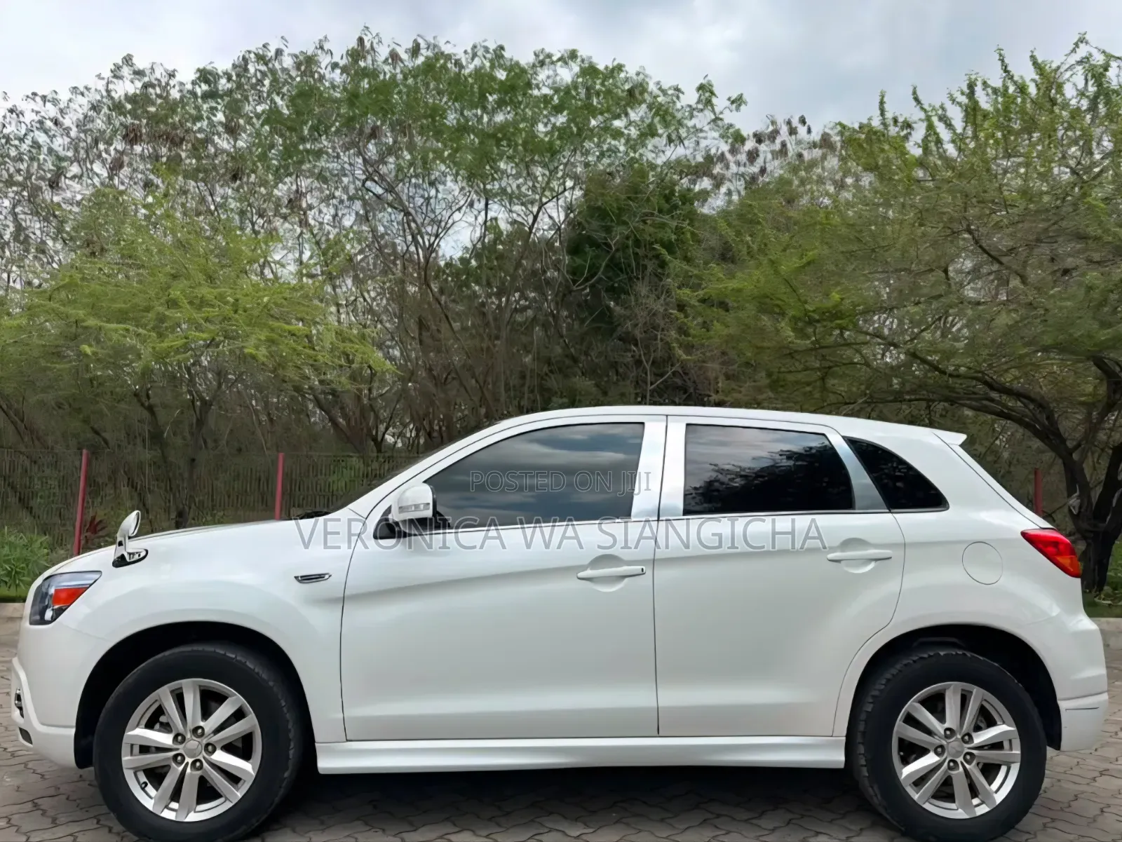 Mitsubishi RVR 2.0 2012 White