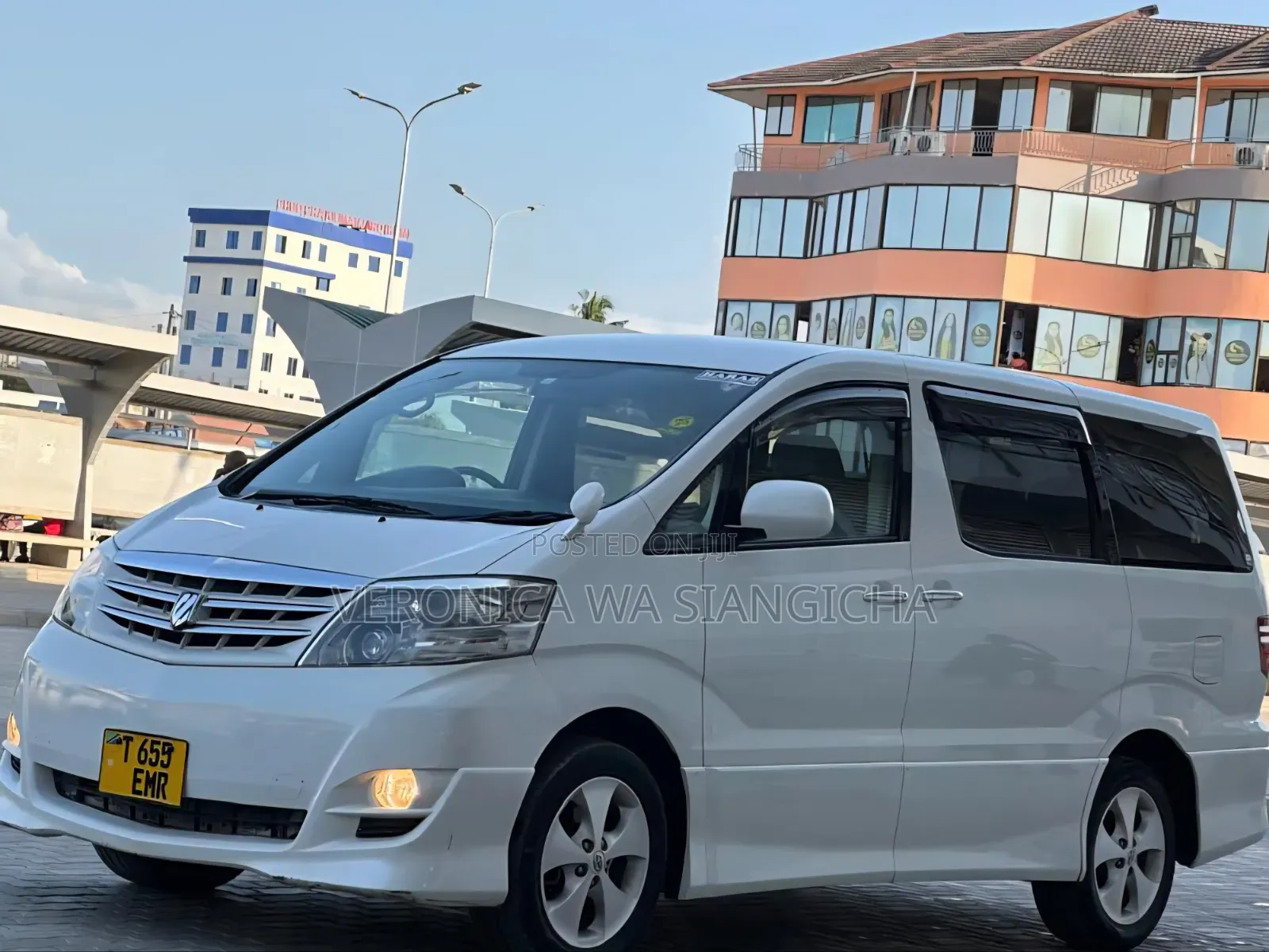 Toyota Alphard 2006 White