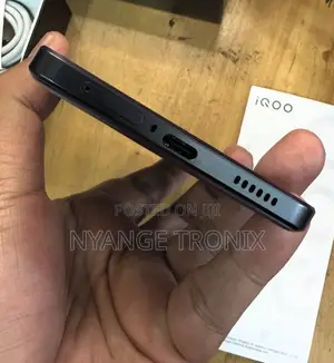 Vivo iQOO Neo10 128 GB Black