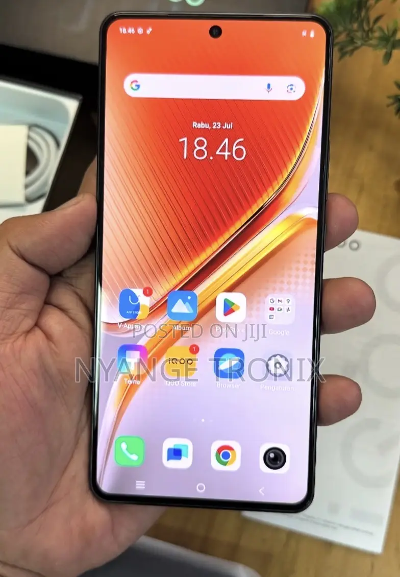 Vivo iQOO Neo10 128 GB Black