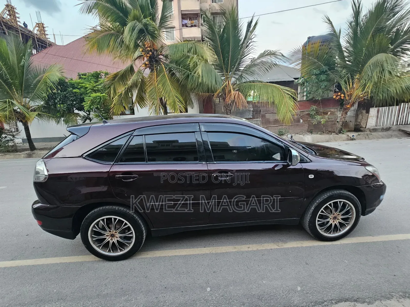 Toyota Harrier 2005 Maroon