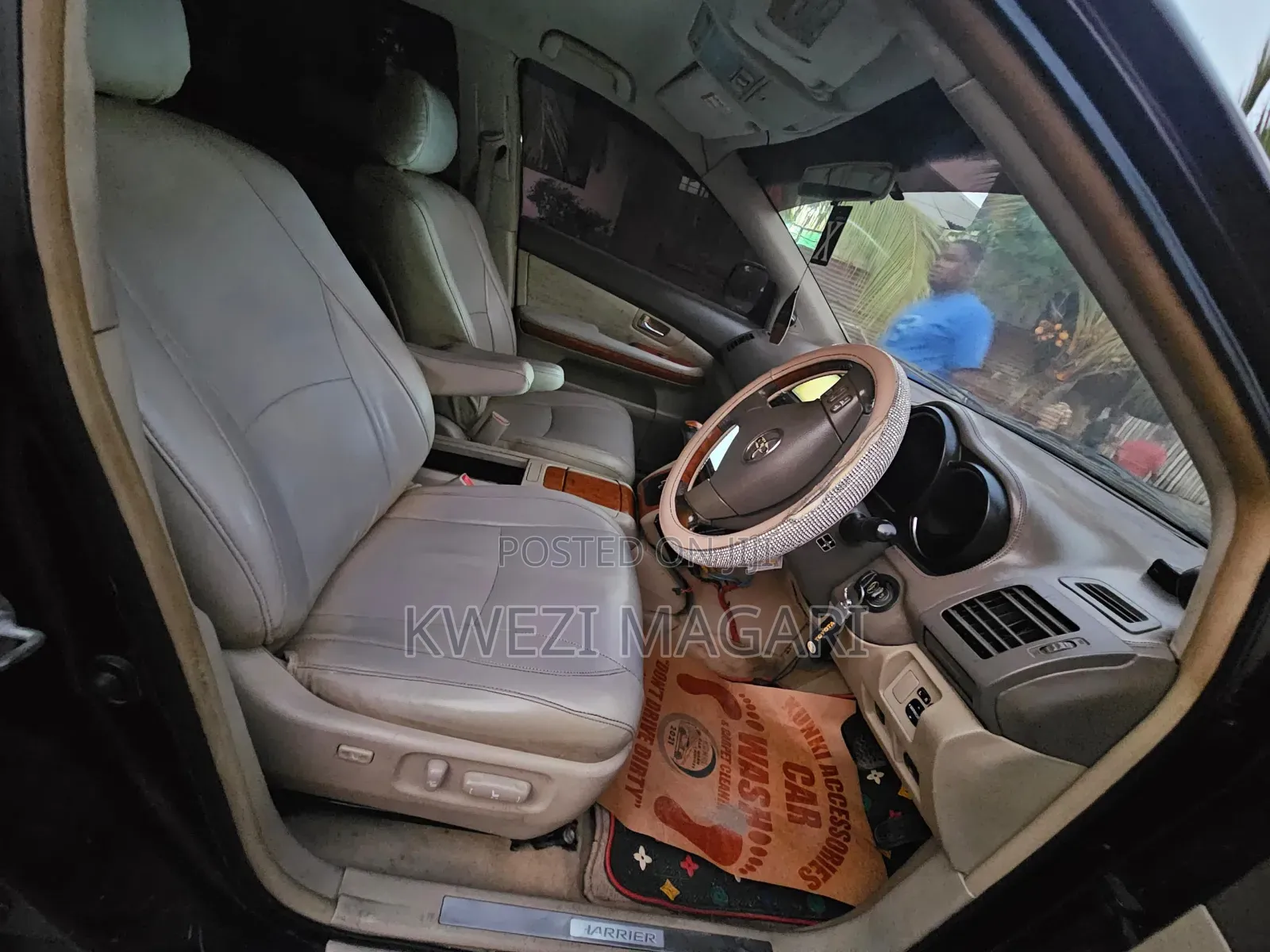 Toyota Harrier 2005 Maroon