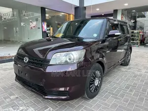 Toyota Rumion 1.5 FWD 2023 Maroon