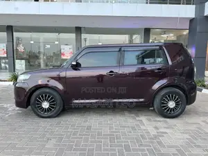 Toyota Rumion 1.5 FWD 2023 Maroon