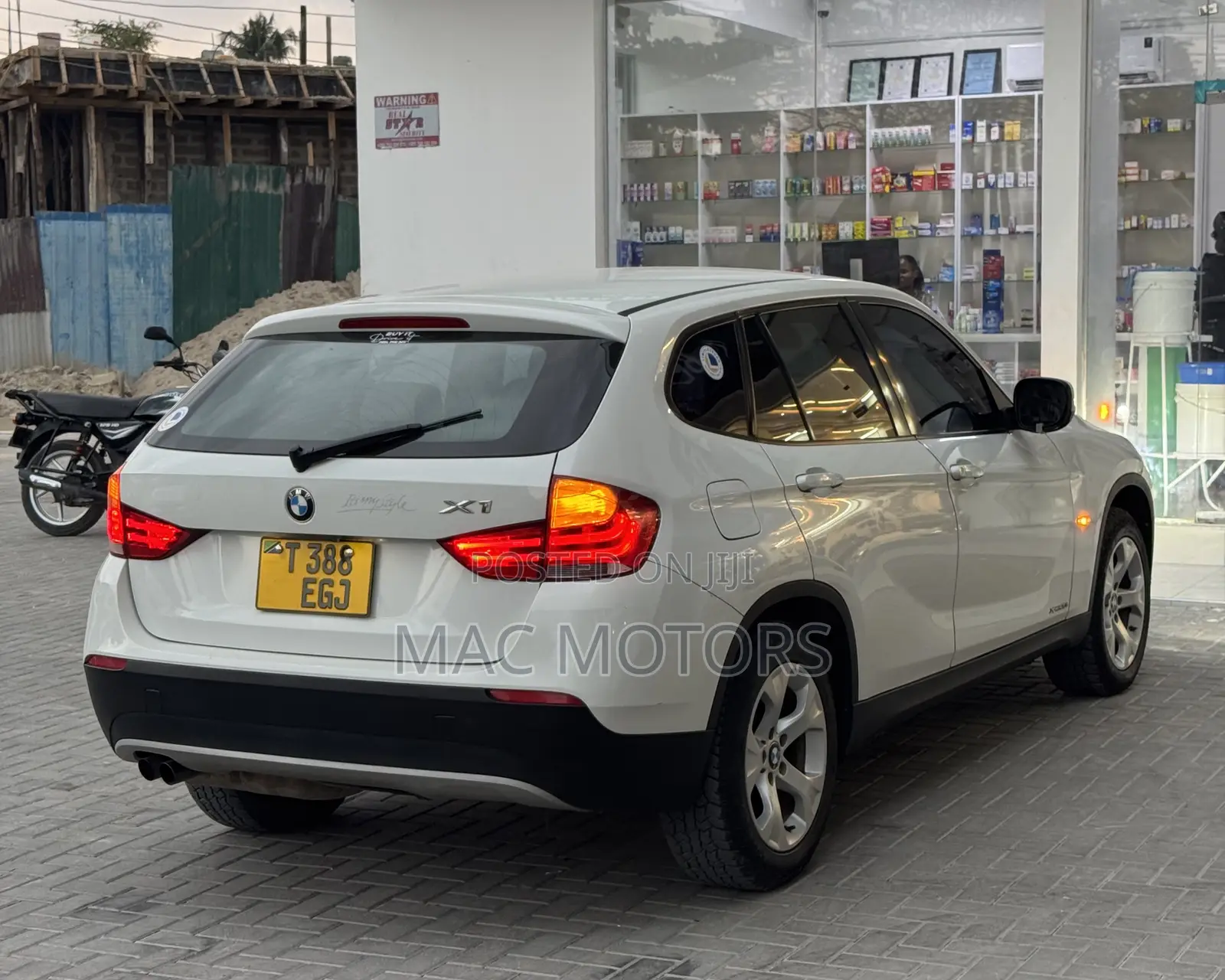 BMW X1 2012 Pearl