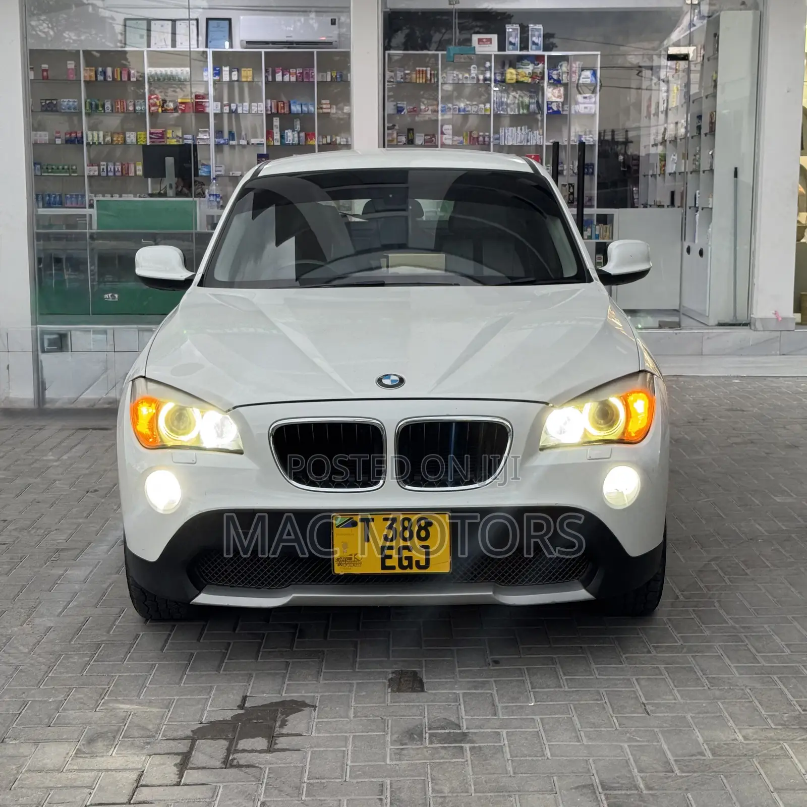 BMW X1 2012 Pearl