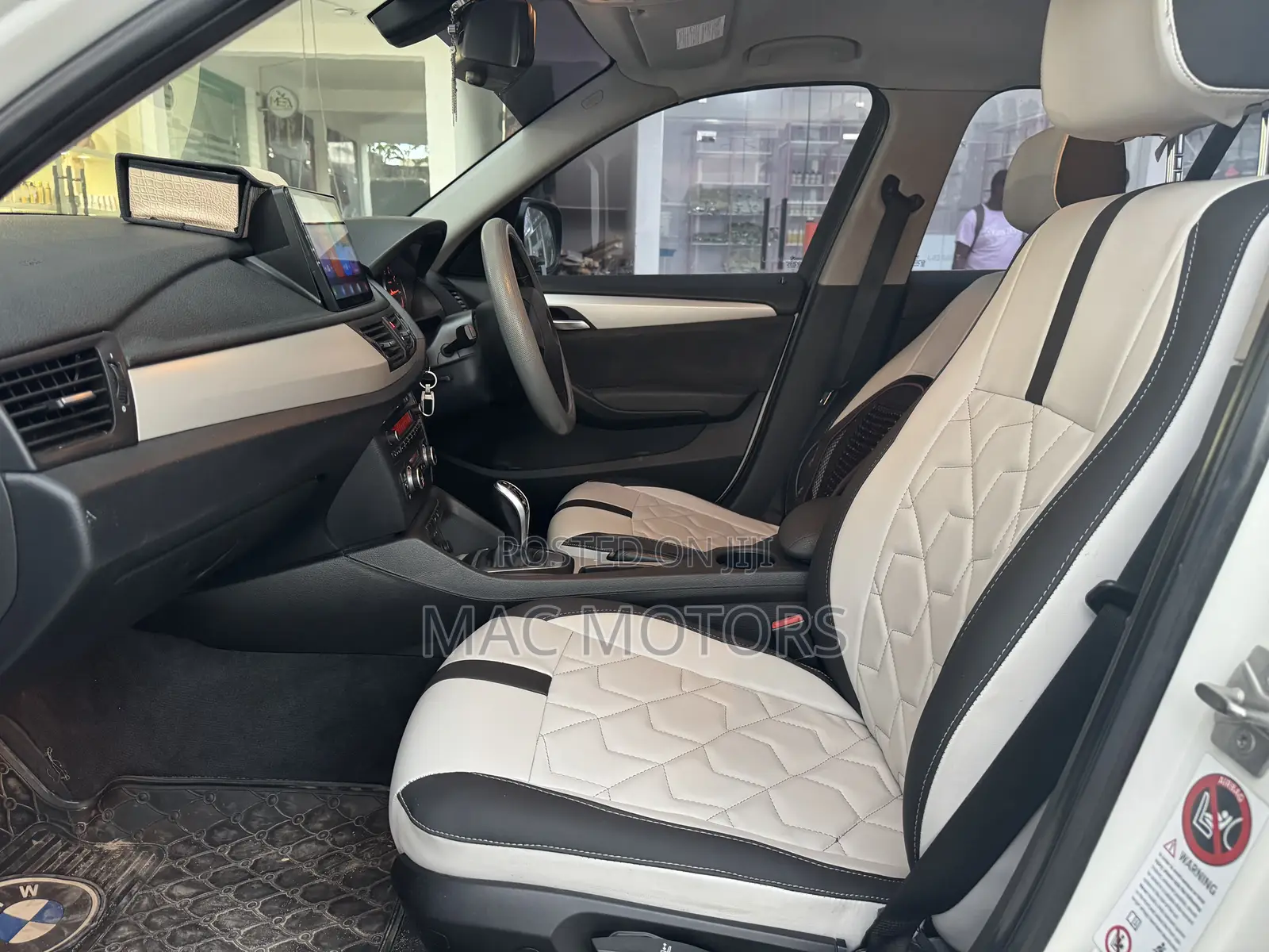 BMW X1 2012 Pearl