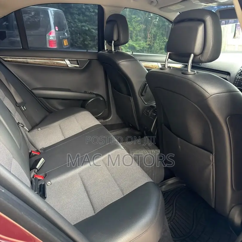 Mercedes-Benz C-Class 2008 Burgundy