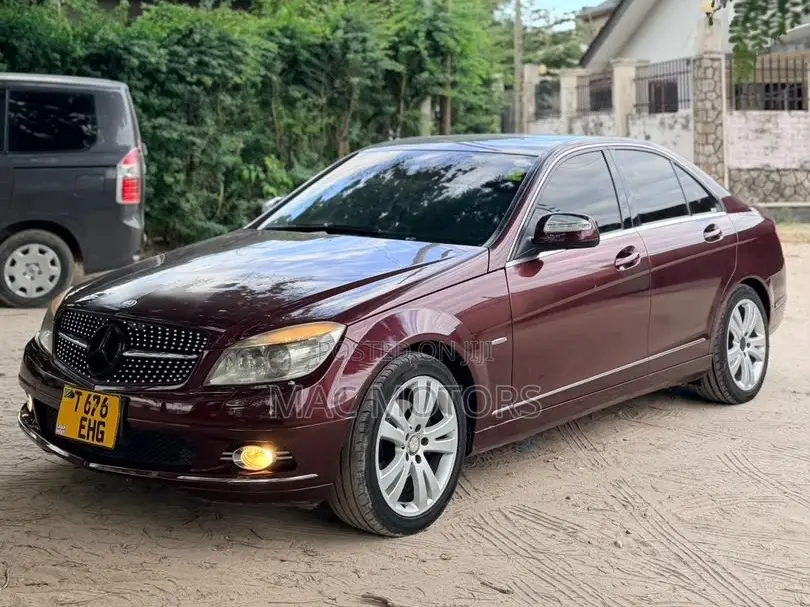Mercedes-Benz C-Class 2008 Burgundy