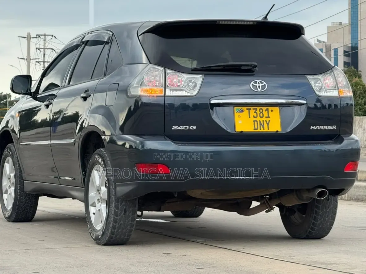Toyota Harrier 2007 Gray