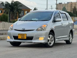 Toyota Wish 2005 Silver