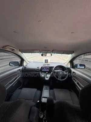 Toyota Wish 2005 Silver