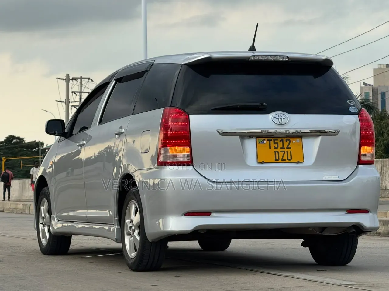 Toyota Wish 2005 Silver