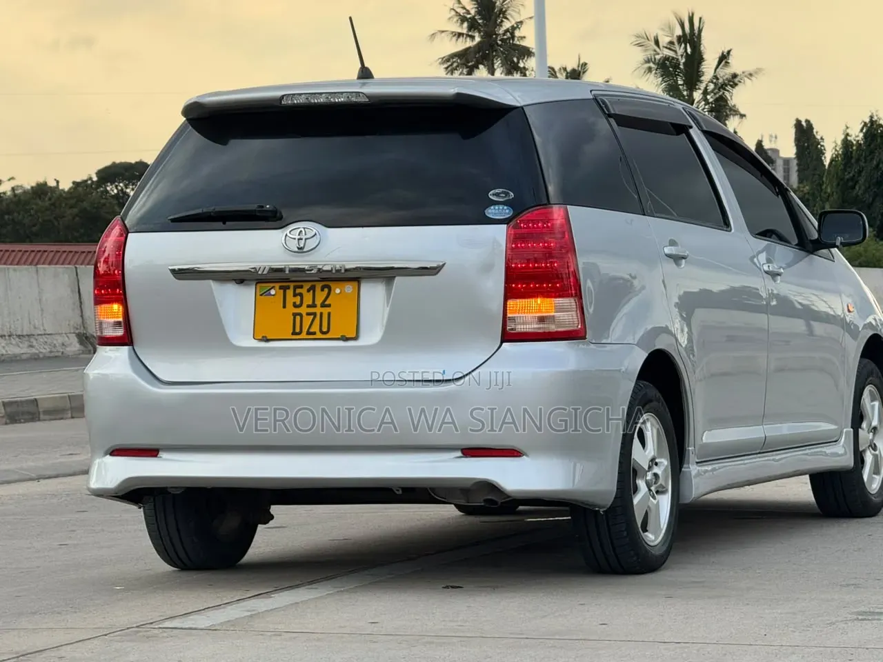Toyota Wish 2005 Silver