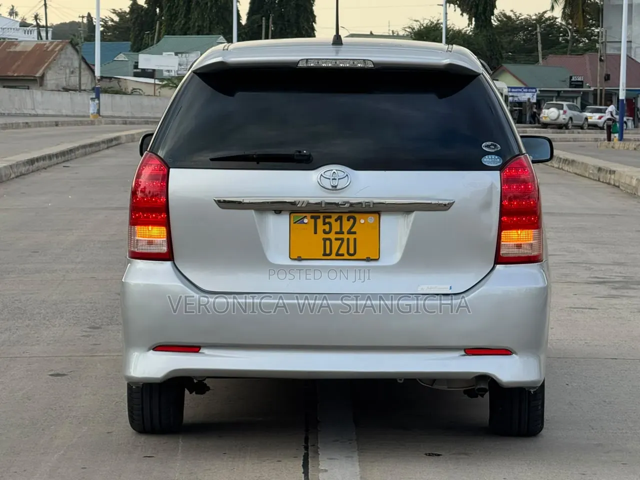 Toyota Wish 2005 Silver