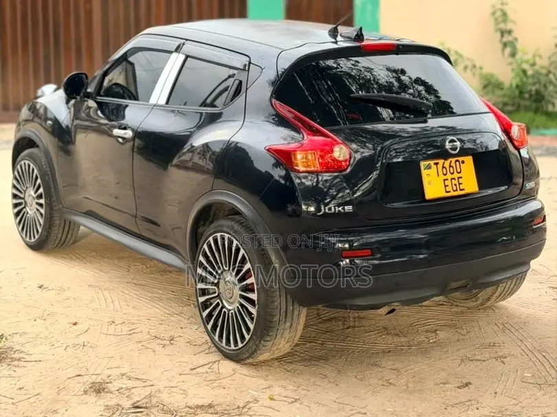 Nissan Juke 2012 Black