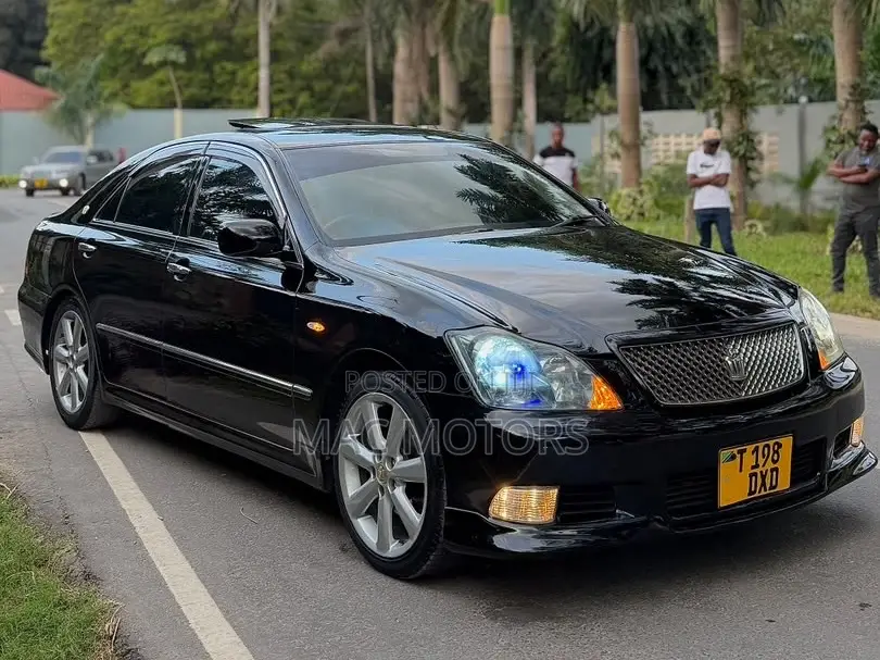 Toyota Crown 2007 Black