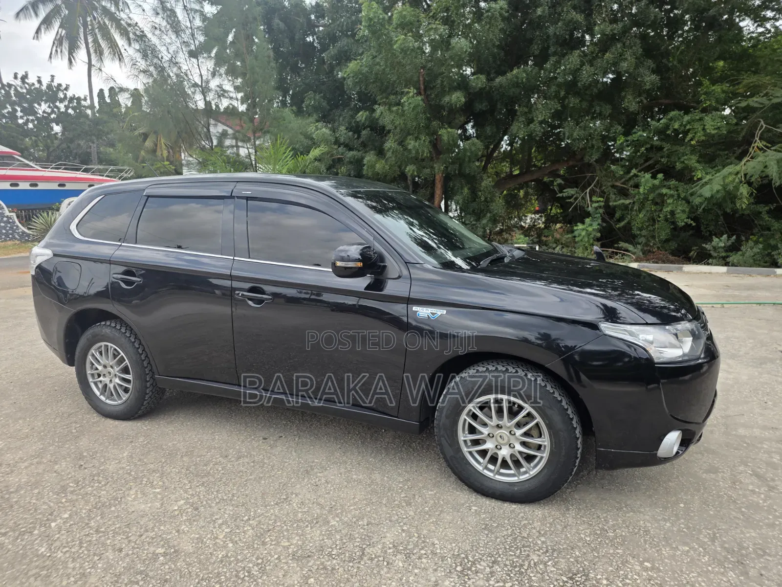 Mitsubishi Outlander 2014 Black