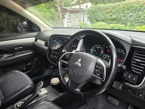 Mitsubishi Outlander 2014 Black
