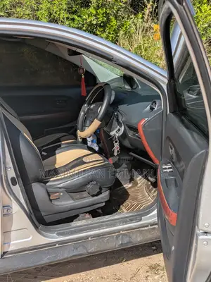 Toyota IST 2006 Silver