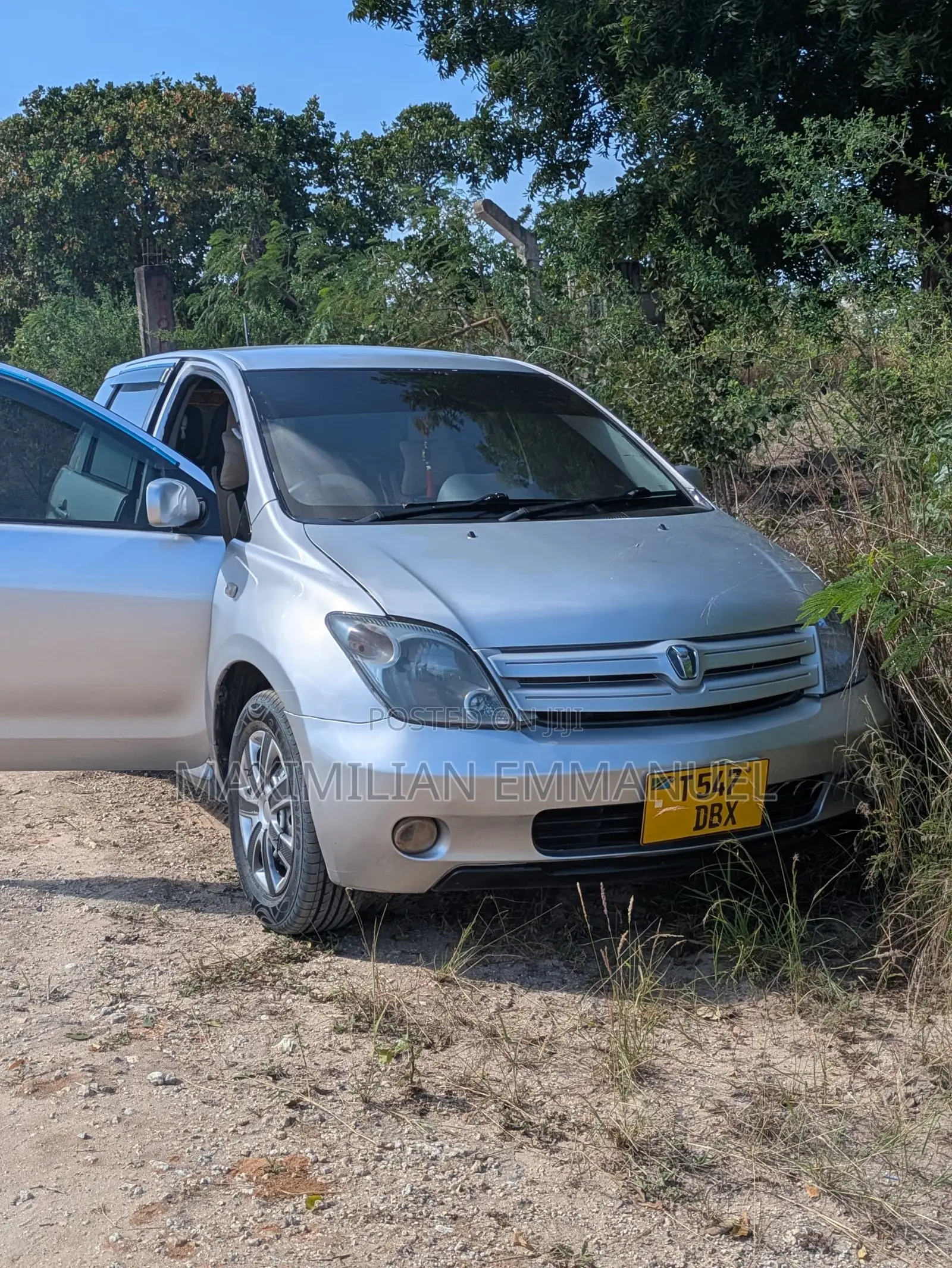 Toyota IST 2006 Silver