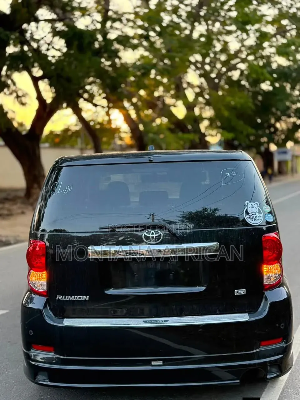 Toyota Corolla Rumion 2009 Black