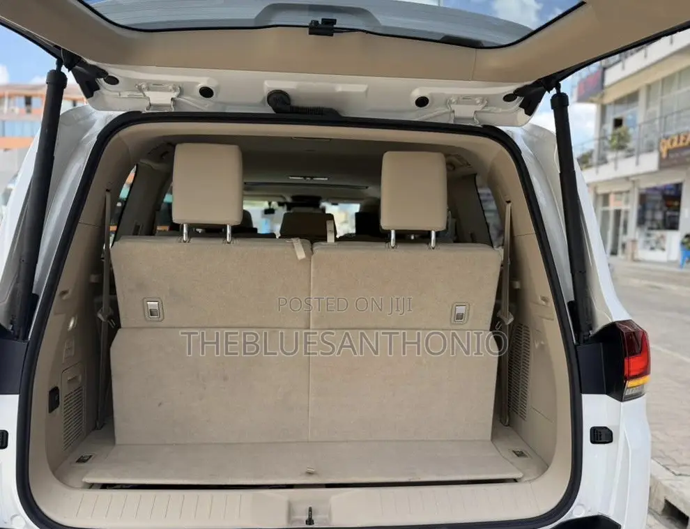 New Toyota Land Cruiser 2025 White