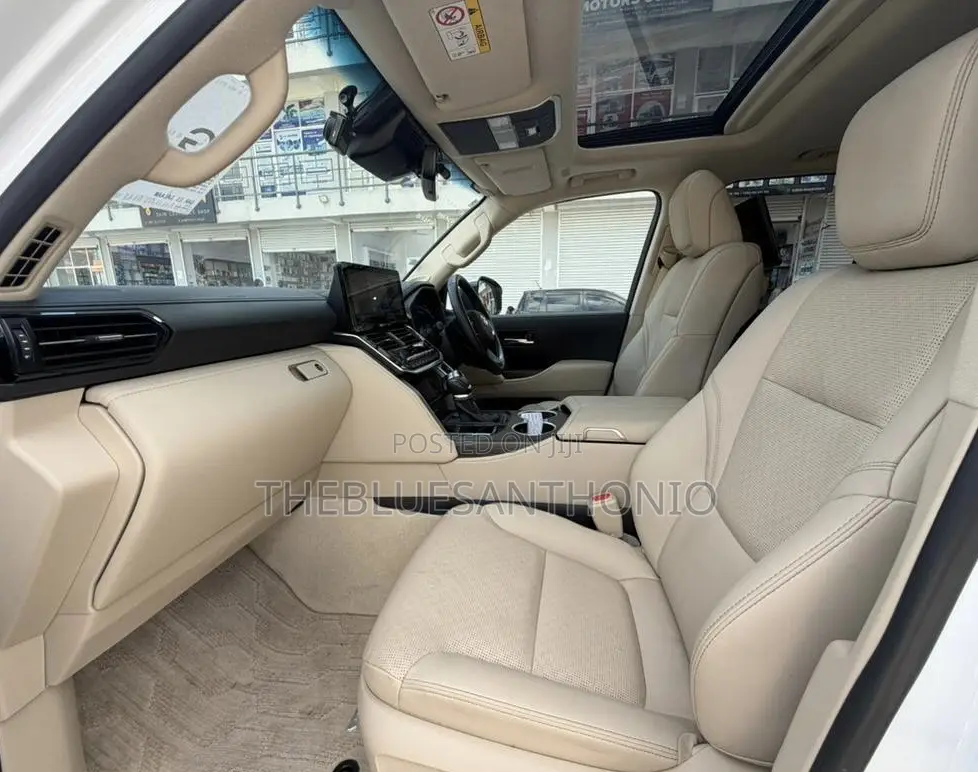New Toyota Land Cruiser 2025 White