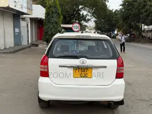 Toyota Wish 2003 White