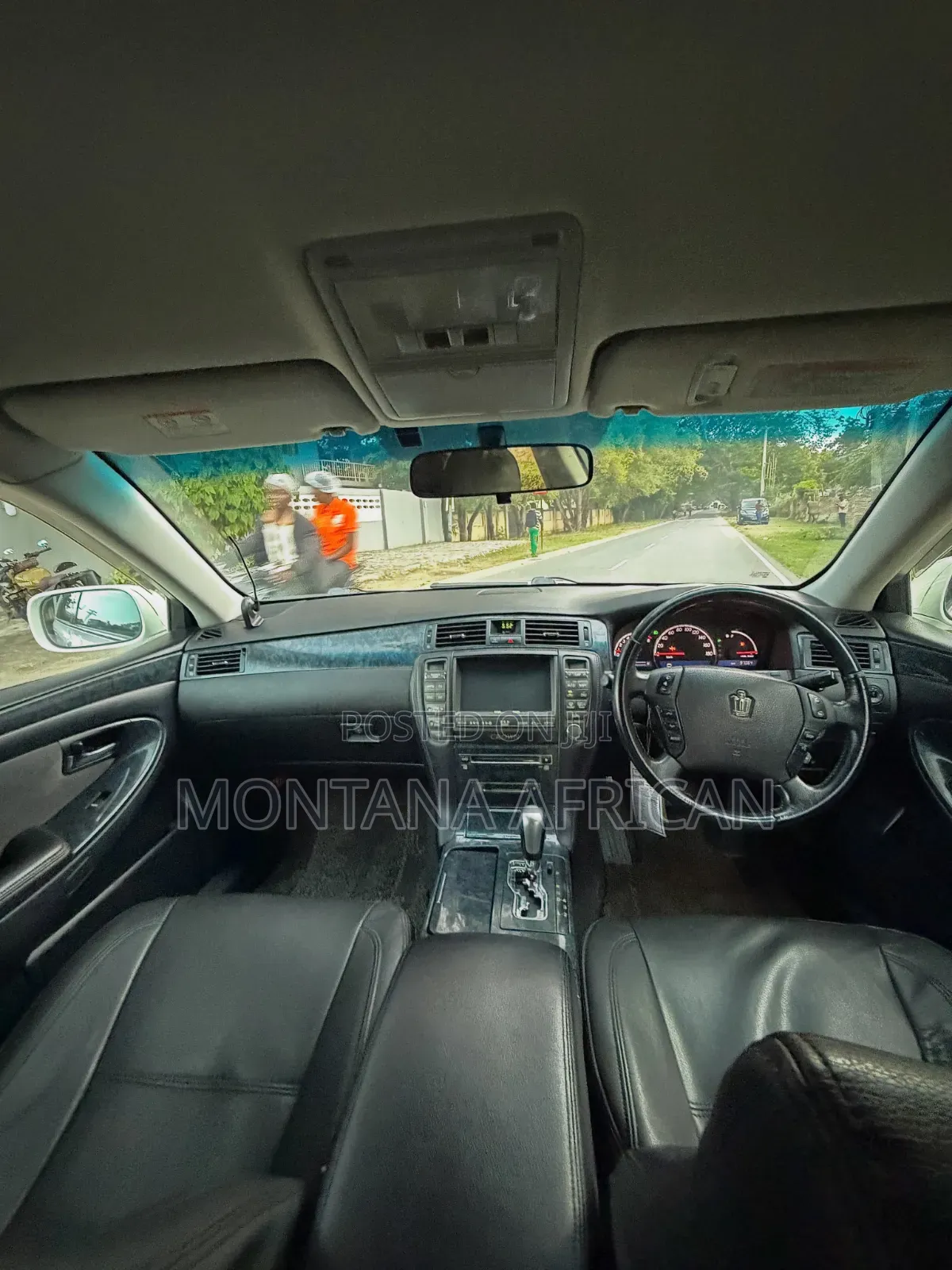 Toyota Crown Royale 2005 White