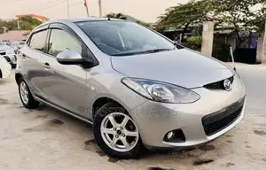 Mazda Demio 2010 Silver