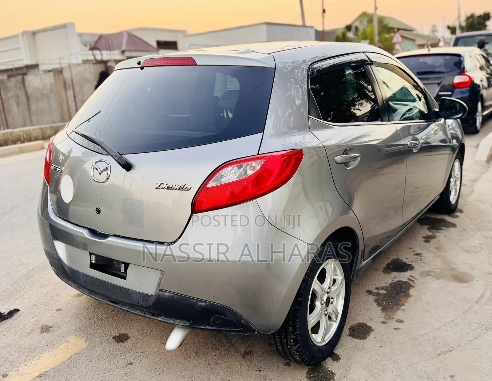 Mazda Demio 2010 Silver