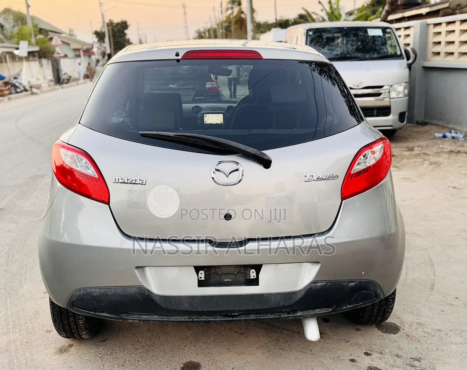 Mazda Demio 2010 Silver