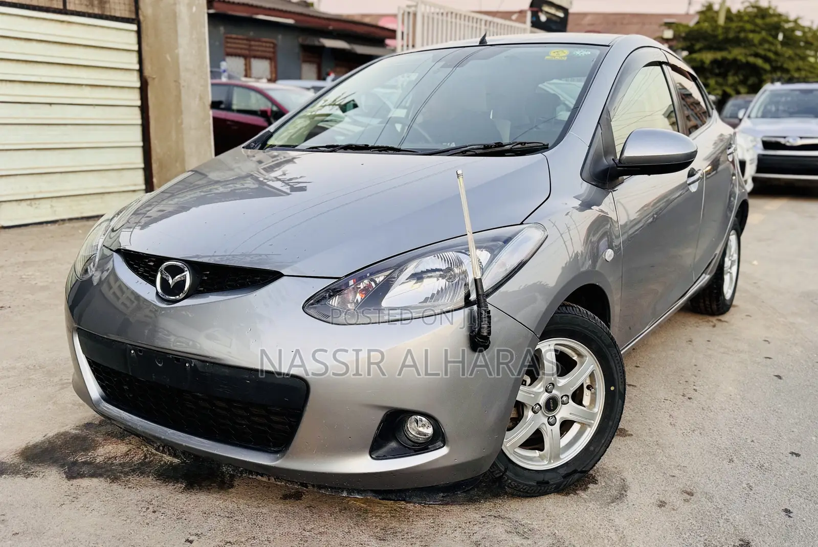 Mazda Demio 2010 Silver