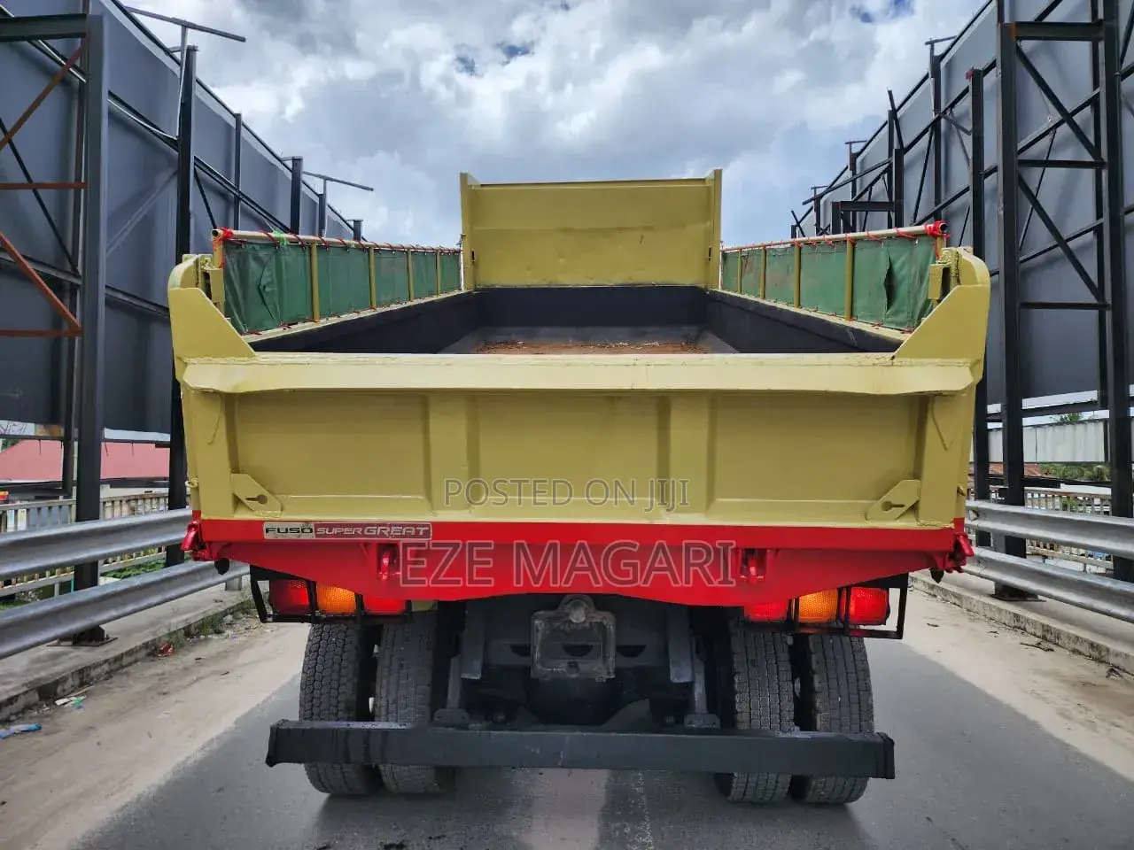 Mitsubishi Fuso Dump Engine V8 – Milion 165 Pamoja Na Usajili