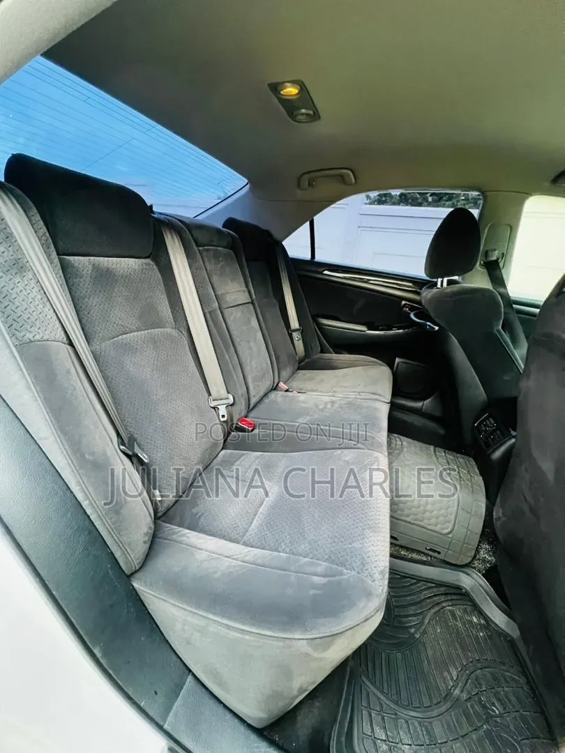 Toyota Noah 2008 White