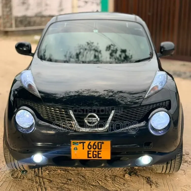 Nissan Juke 2012 Black