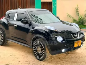 Nissan Juke 2012 Black