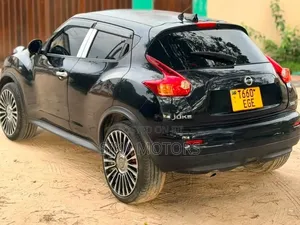 Nissan Juke 2012 Black