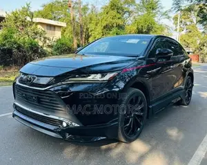 Toyota Harrier 2.0 2020 Black